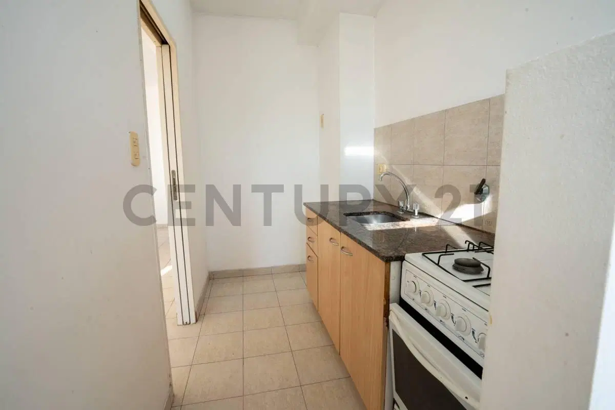 Monoambiente en Venta , en el centro de La Plata 3
