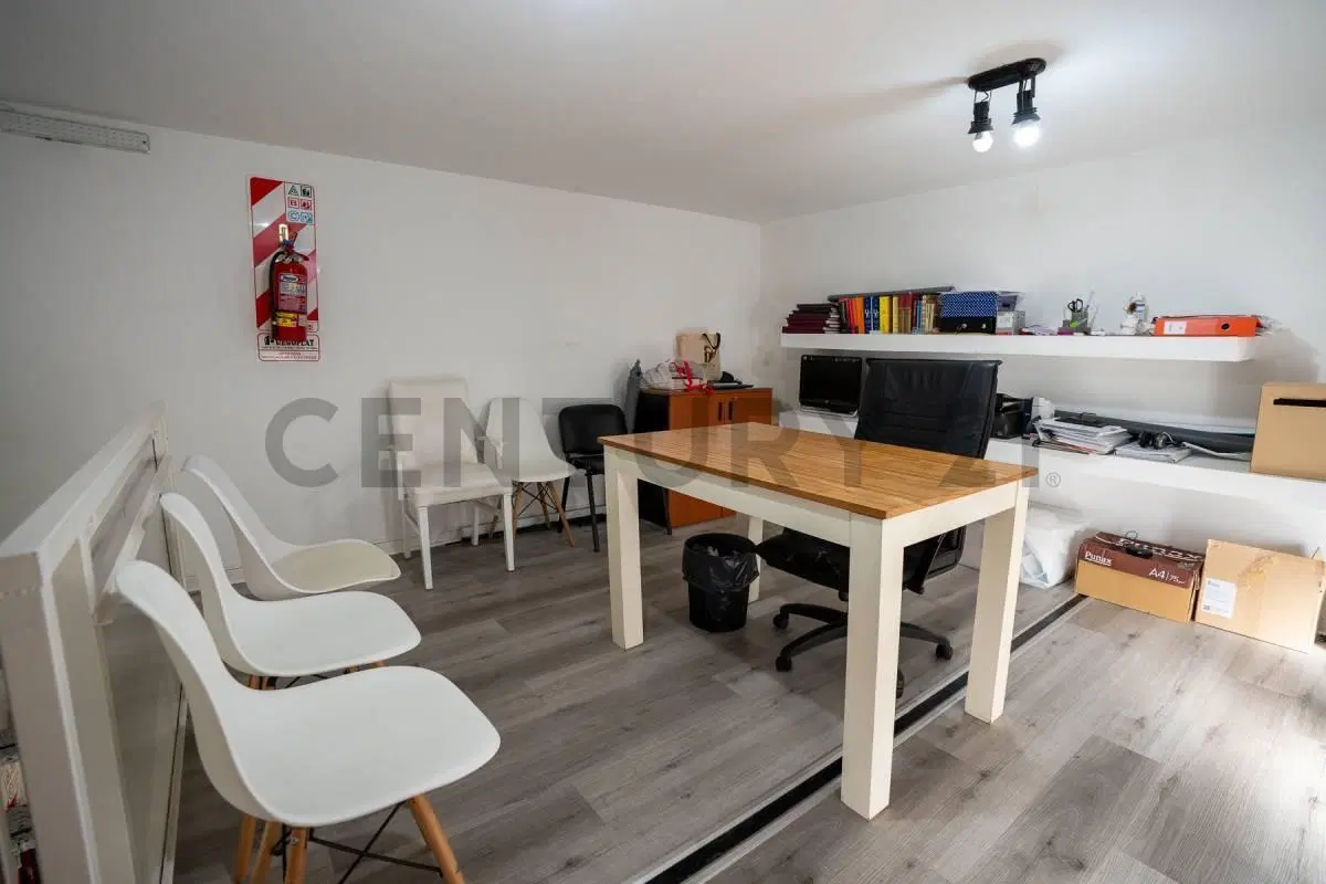 OFICINA EN VENTA EN LA PLATA 46 ESQUINA 13 5