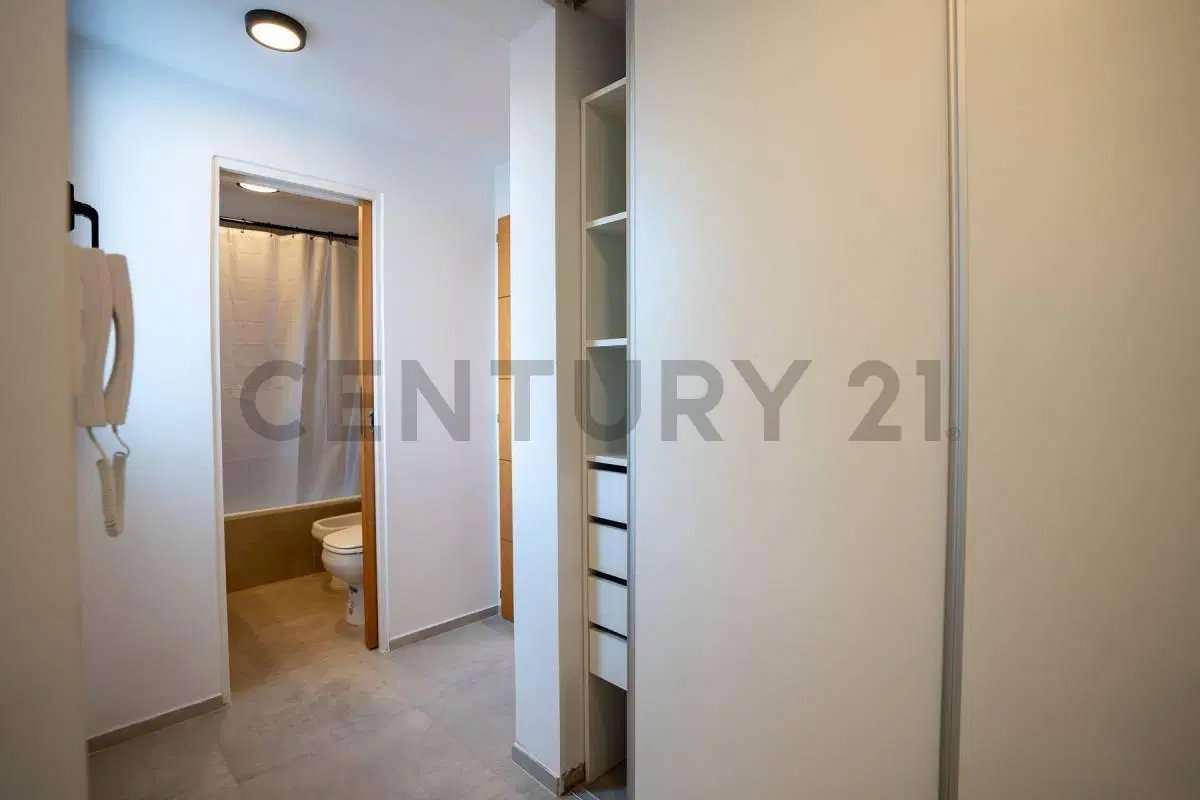 Monoambiente en venta 10 42 y 43 - La Plata 3