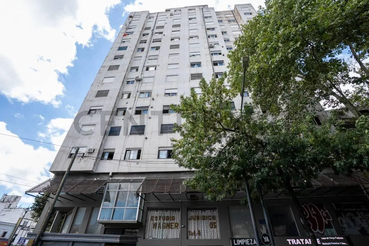 Departamento en venta 2 dormitorios en La Plata 3
