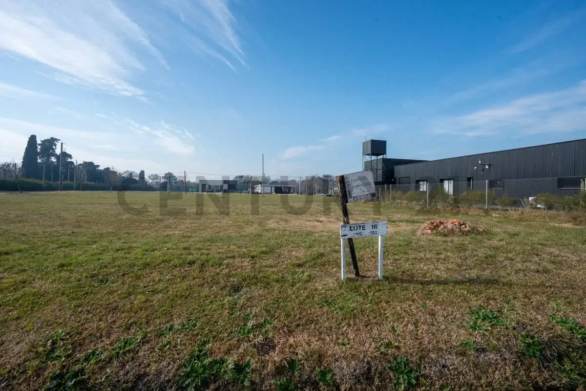 LOTE EN VENTA EN LAS CAROLINAS CITY BELL 2