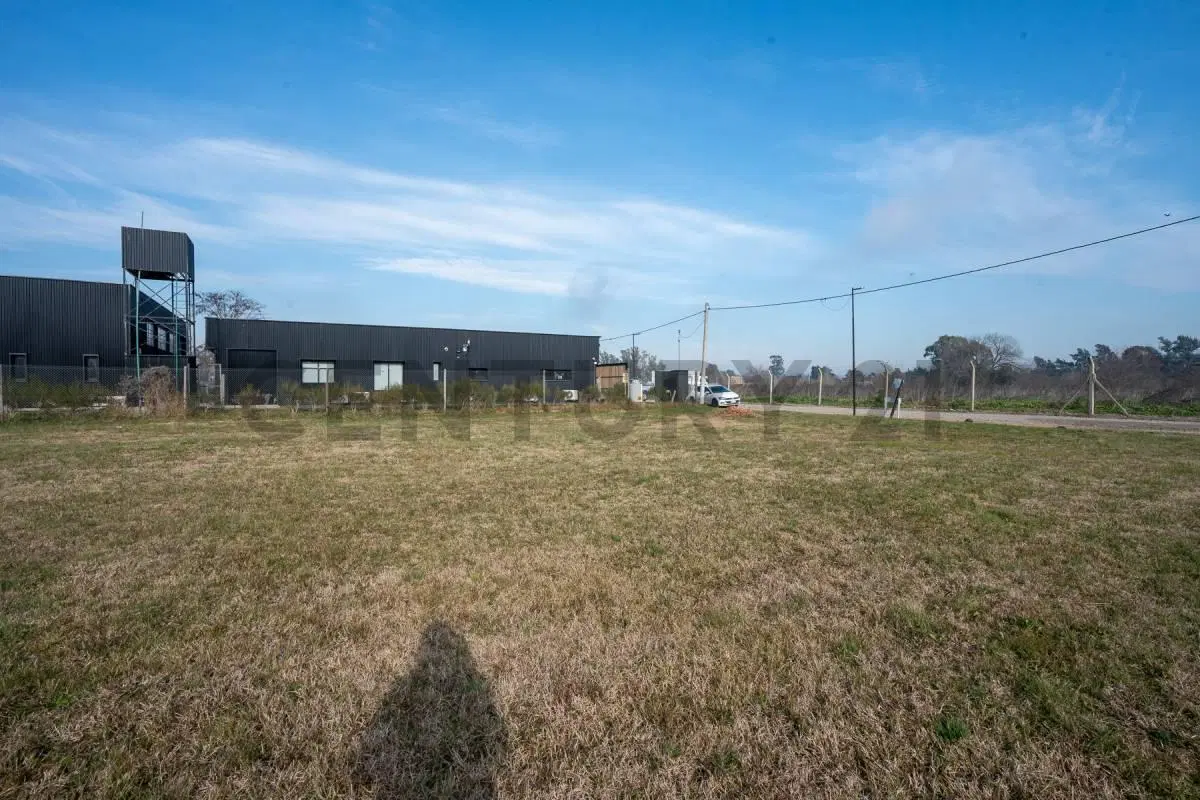 LOTE EN VENTA EN LAS CAROLINAS CITY BELL 3