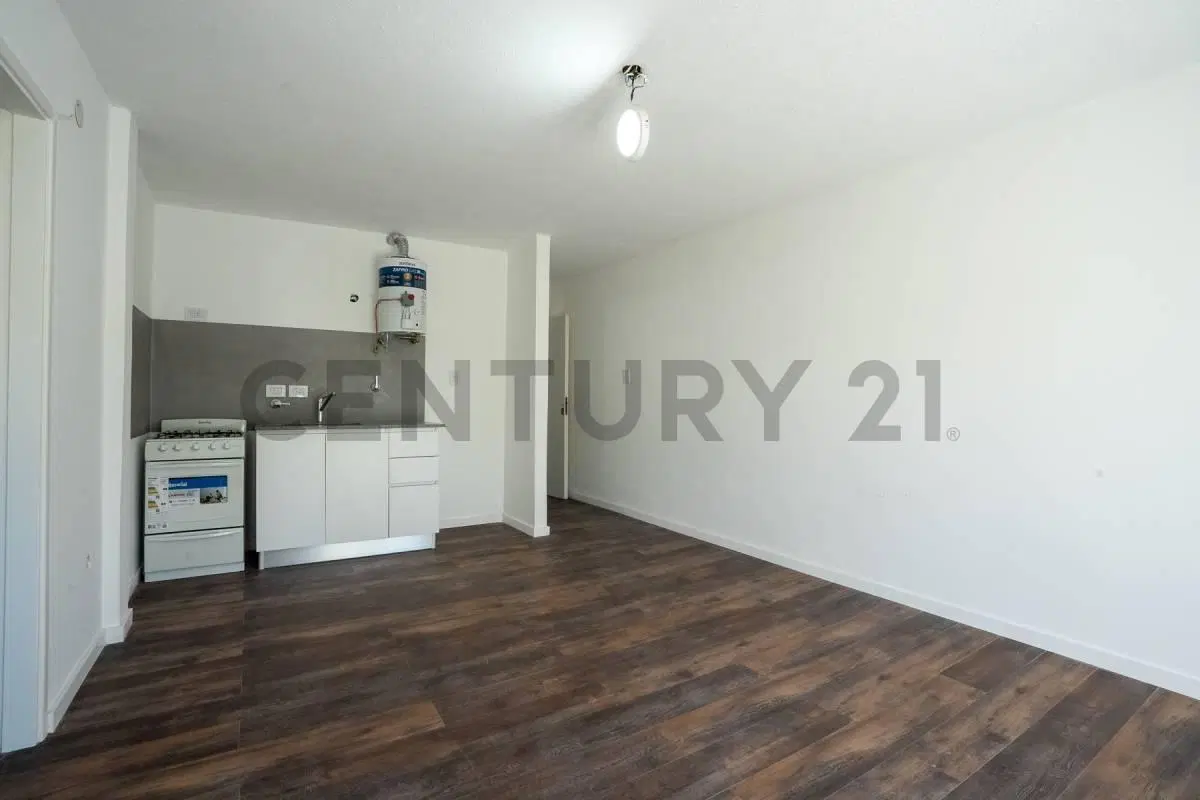 PH en venta – Calle 40 entre 115 y 116 | La Plata  1  DORMITORIO PISO 2 AL FRENTE 3