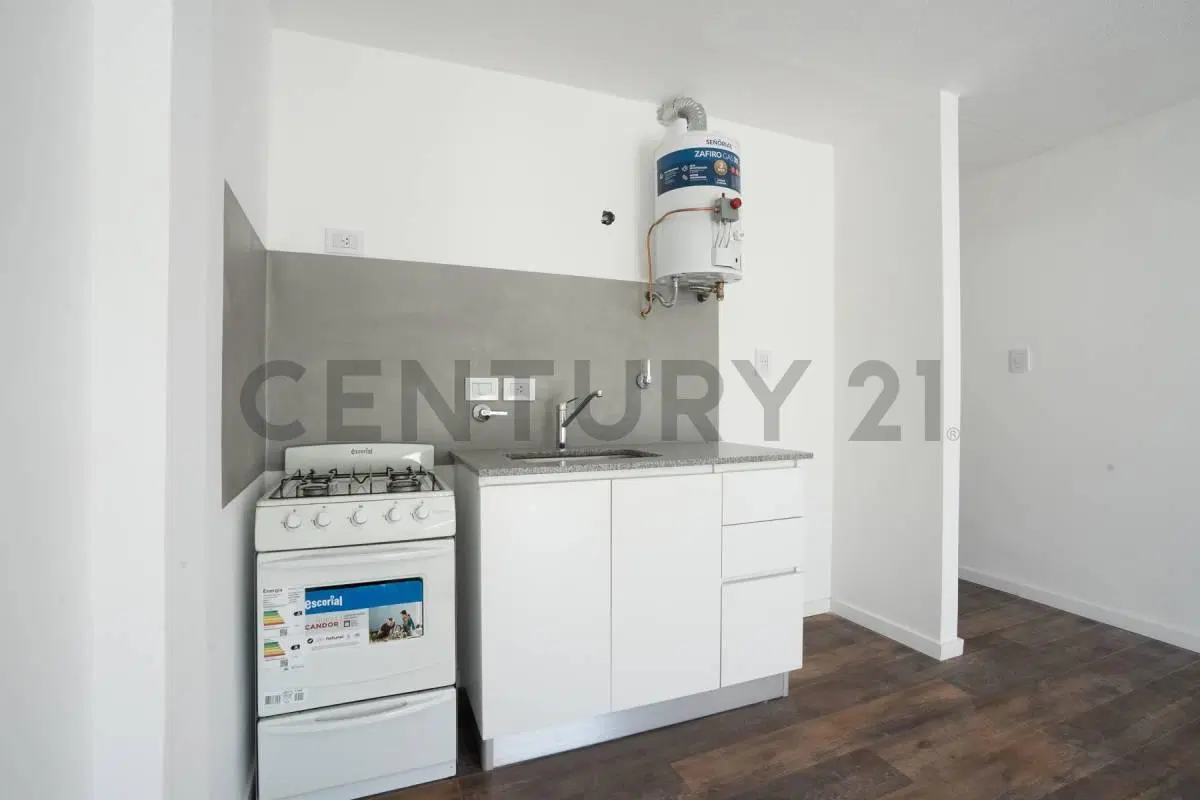 PH en venta – Calle 40 entre 115 y 116 | La Plata  1  DORMITORIO PISO 2 AL FRENTE 4