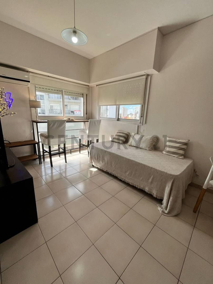 Foto de DEPARTAMENTO EN ALQUILER – 1 DORMITORIO | AMOBLADO, imagen 2