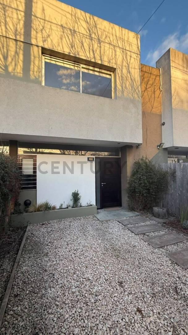 Foto de DÚPLEX DE 2 DORMITORIOS EN ALQUILER – CITY BELL, imagen 4