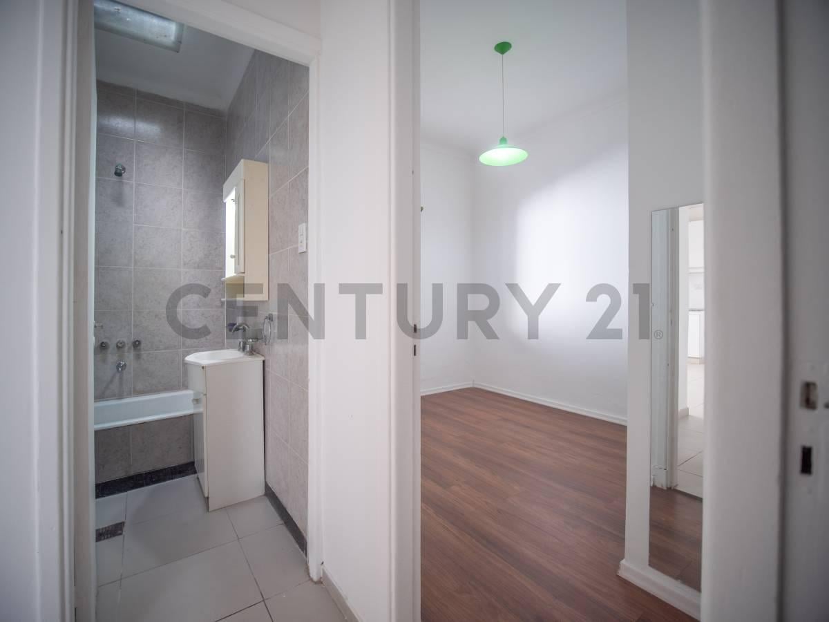 Foto de Casa en venta Calle 38 entre 18 y Plaza Güemes, imagen 1