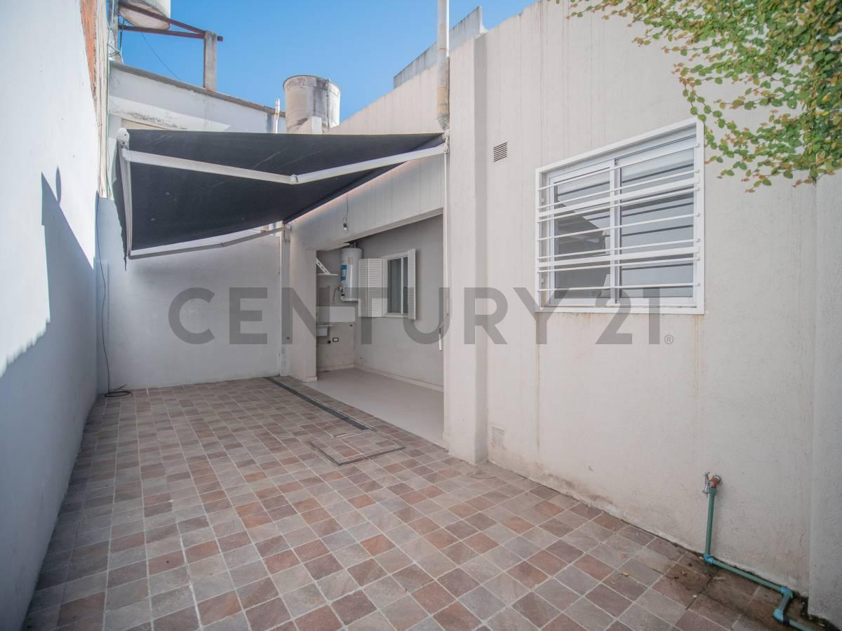 Foto de Casa en venta Calle 38 entre 18 y Plaza Güemes, imagen 3