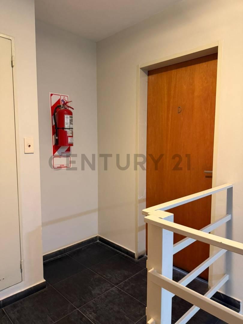 Foto de Departamento de 1 dormitorio Reciclado en Venta en La Plata, imagen 5