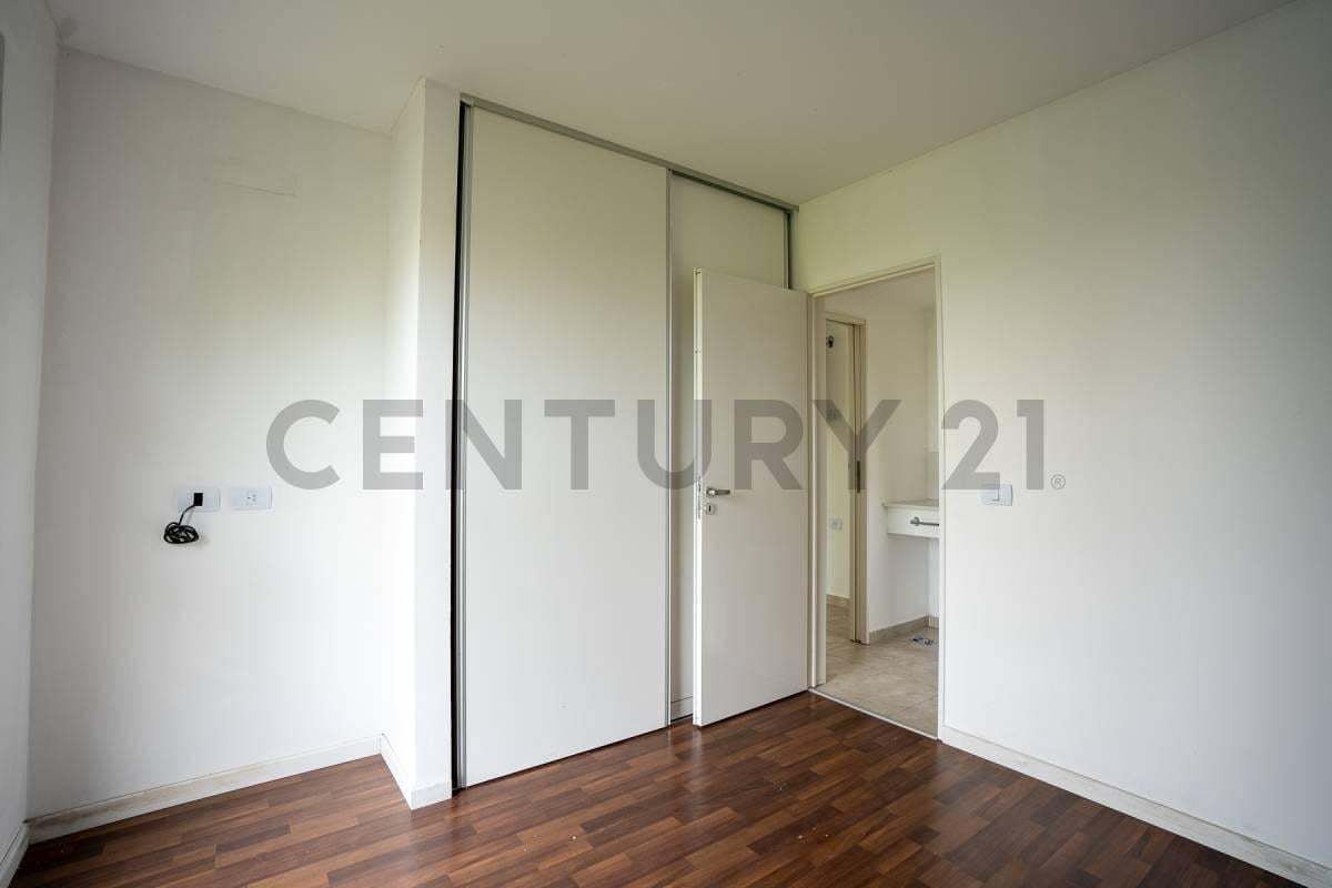 Foto de Venta de Departamento de 1 dormitorio en La Plata, imagen 3