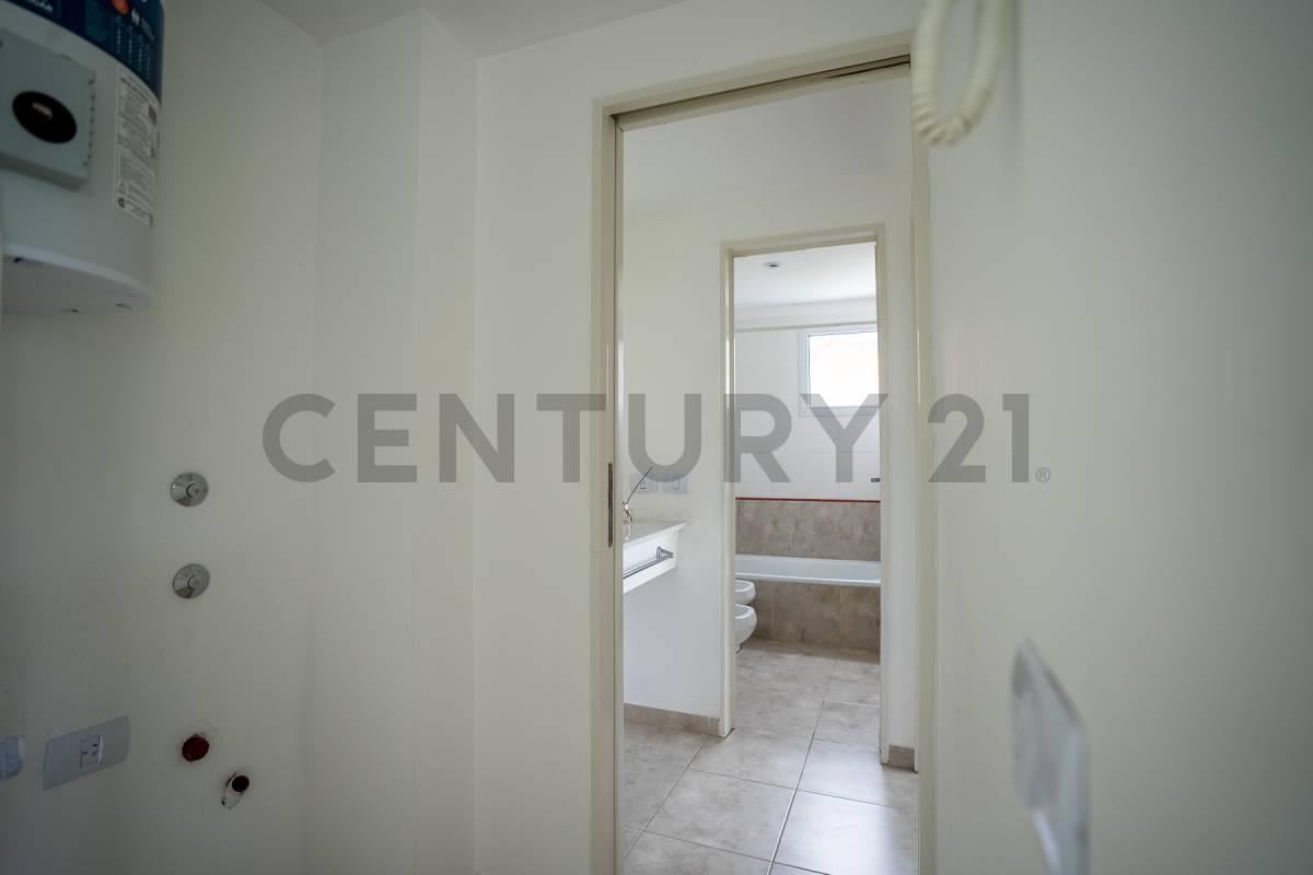 Foto de Venta de Departamento de 1 dormitorio en La Plata, imagen 2