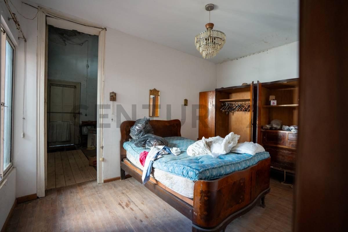 Foto de Casa en venta en La Plata a reciclar., imagen 2