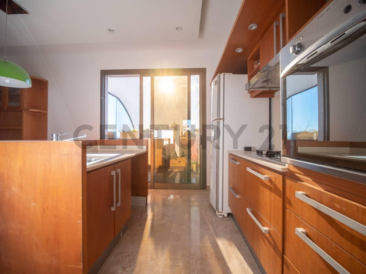 Foto de Piso de categoría en venta la plata, imagen 3