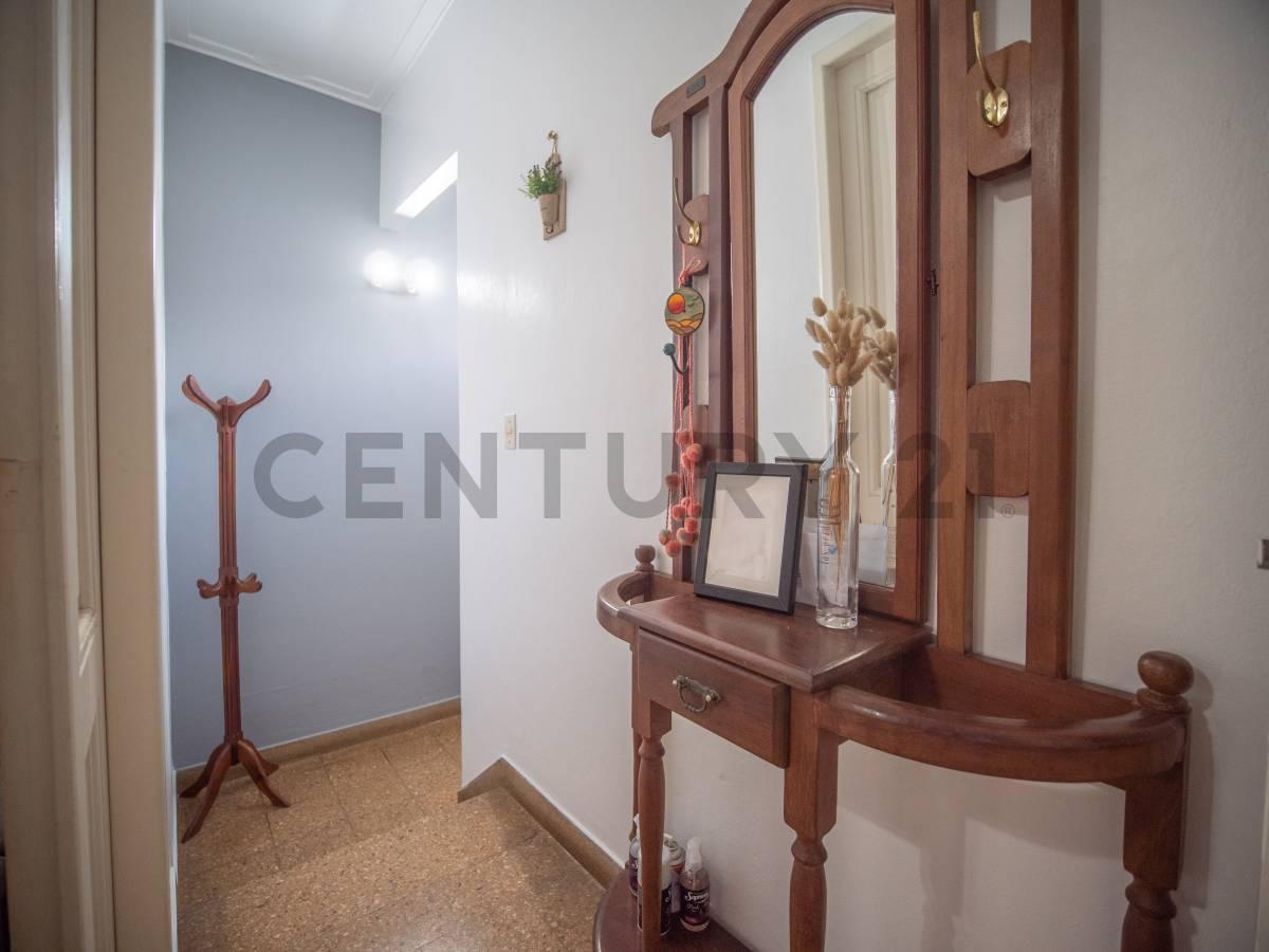 Foto de PH en venta en excelente ubicación de La Plata, imagen 1