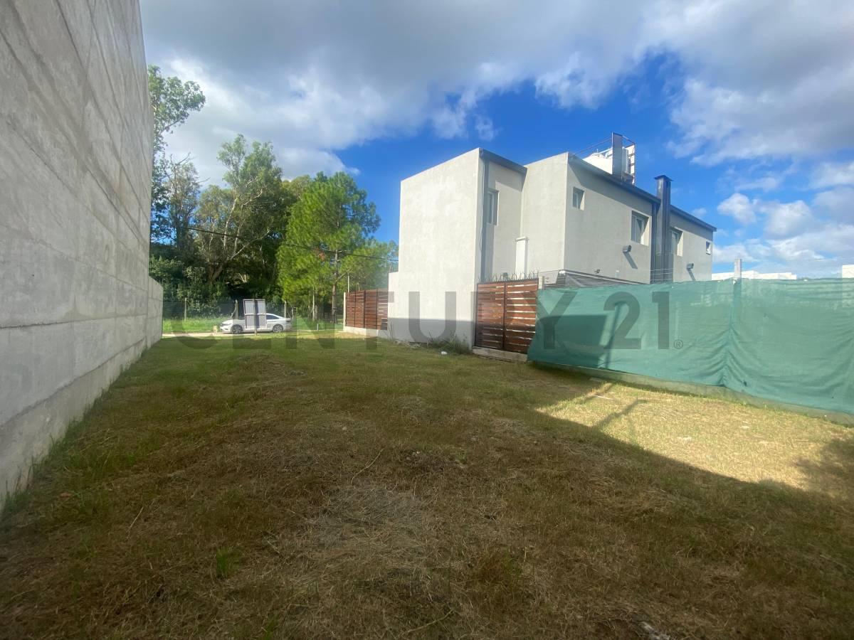 Foto de Lote en Barrio semi cerrado Don Jose 30 entre 505 y 506, imagen 5