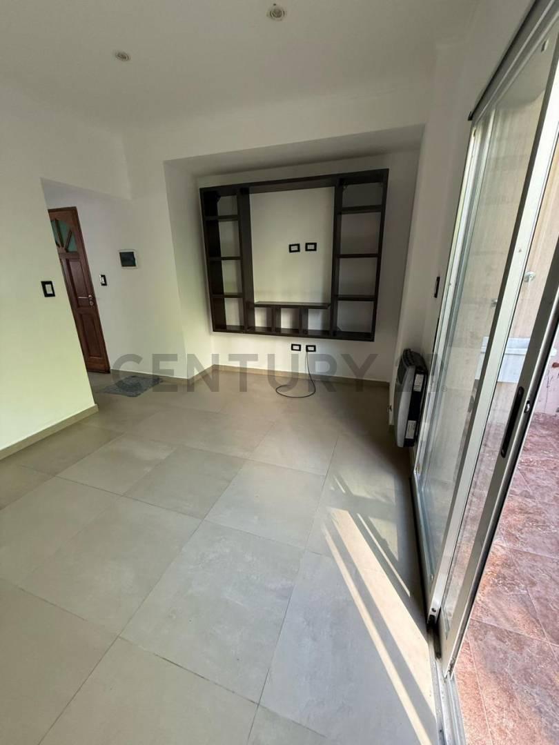 Foto de Departamento en alquiler - 1 dormitorio con balcón., imagen 2