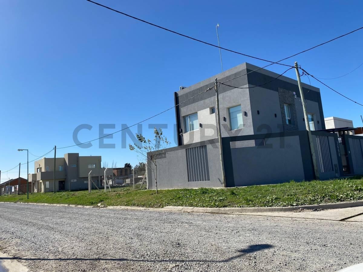 Foto de Terreno en venta Joaquin Gorina - Barrio Los Enriques, imagen 3