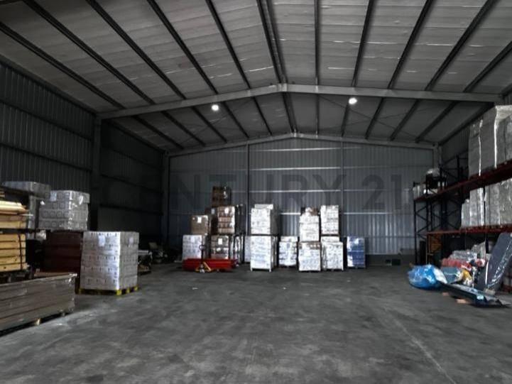 Foto de Galpón en Venta – Área Productiva La Plata - Av 520 y 200, imagen 1
