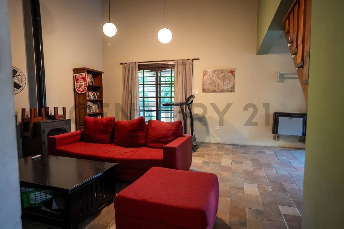 Foto de Casa en Venta con 3 dormitorios , Apto Banco , Villa Elisa, ( Zona, imagen 1