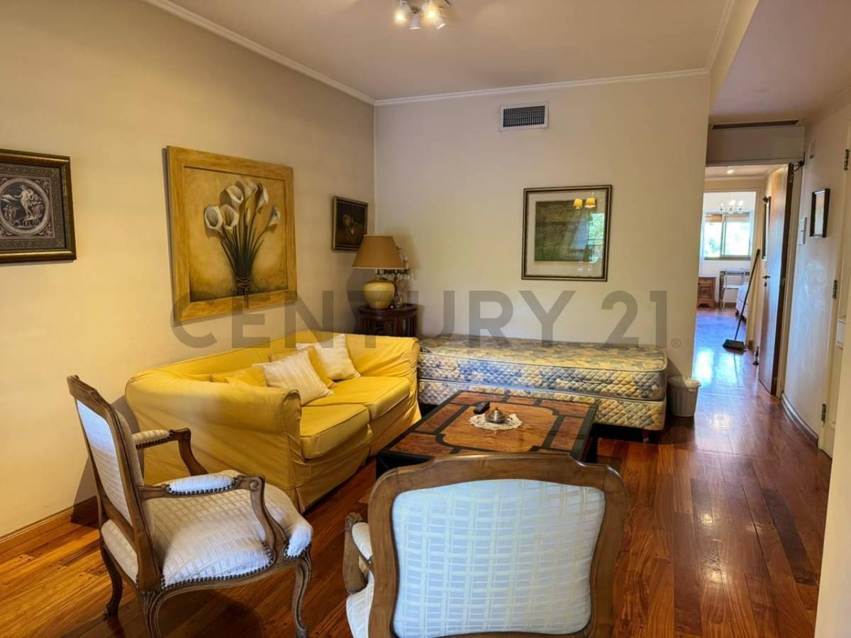 Foto de Departamento en alquiler AMOBLADO en La Plata, imagen 2