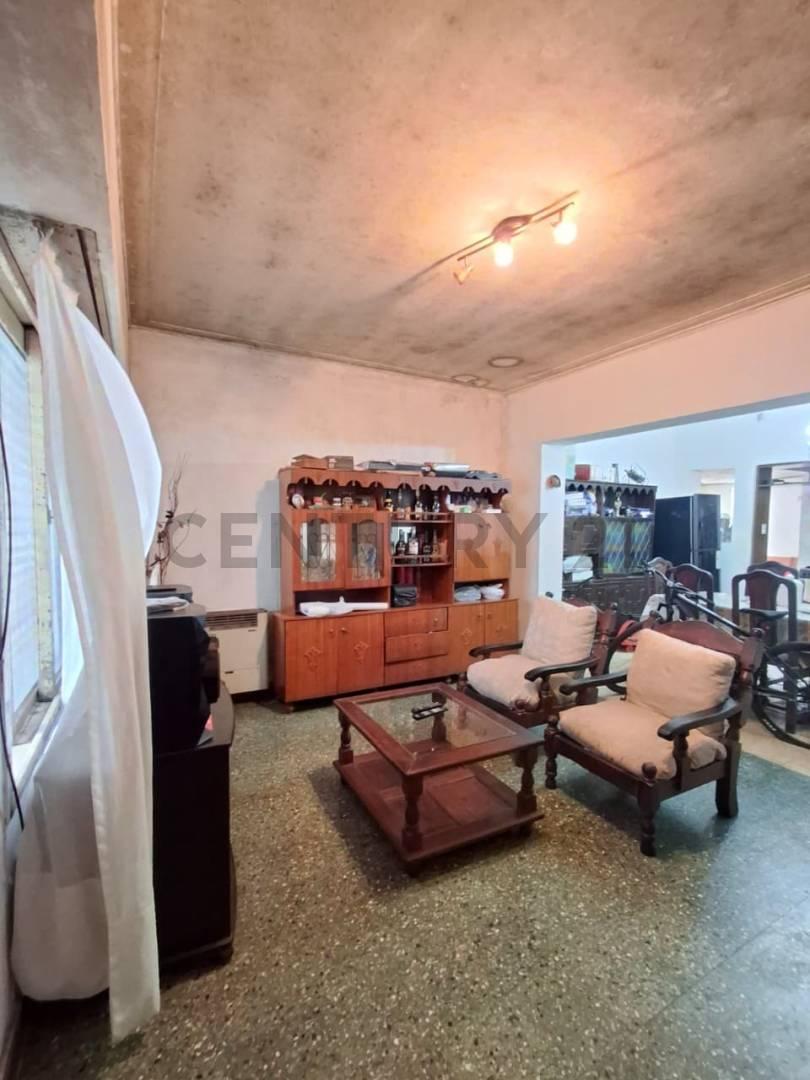 Foto de CASA EN VENTA A RECICLAR CALLE 3 ENTRE 521 Y 522 TOLOSA, imagen 4