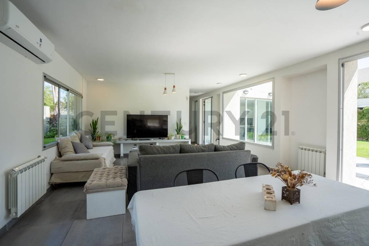 Foto de CASA EN VENTA EN CITY BELL, imagen 2