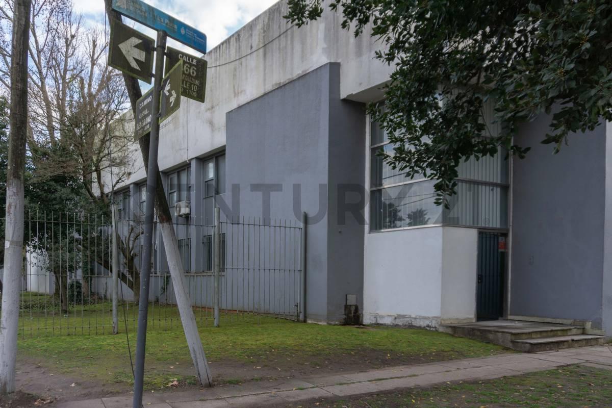 Foto de VENTA, Edificio Corporativo e Industrial - Camino General Belgrano y, imagen 1