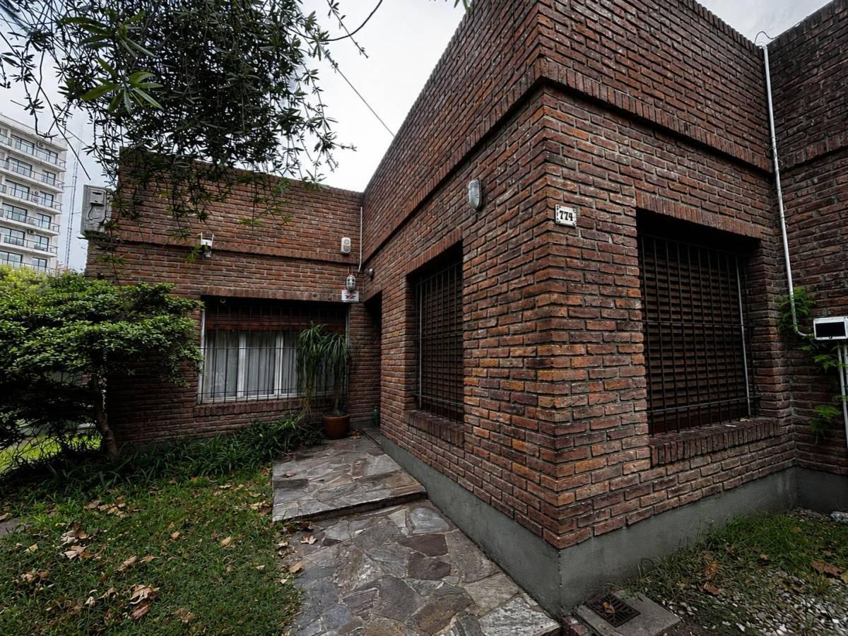 Foto de Casa en venta, Diagonal 78 e/ 8 y 9, imagen 1