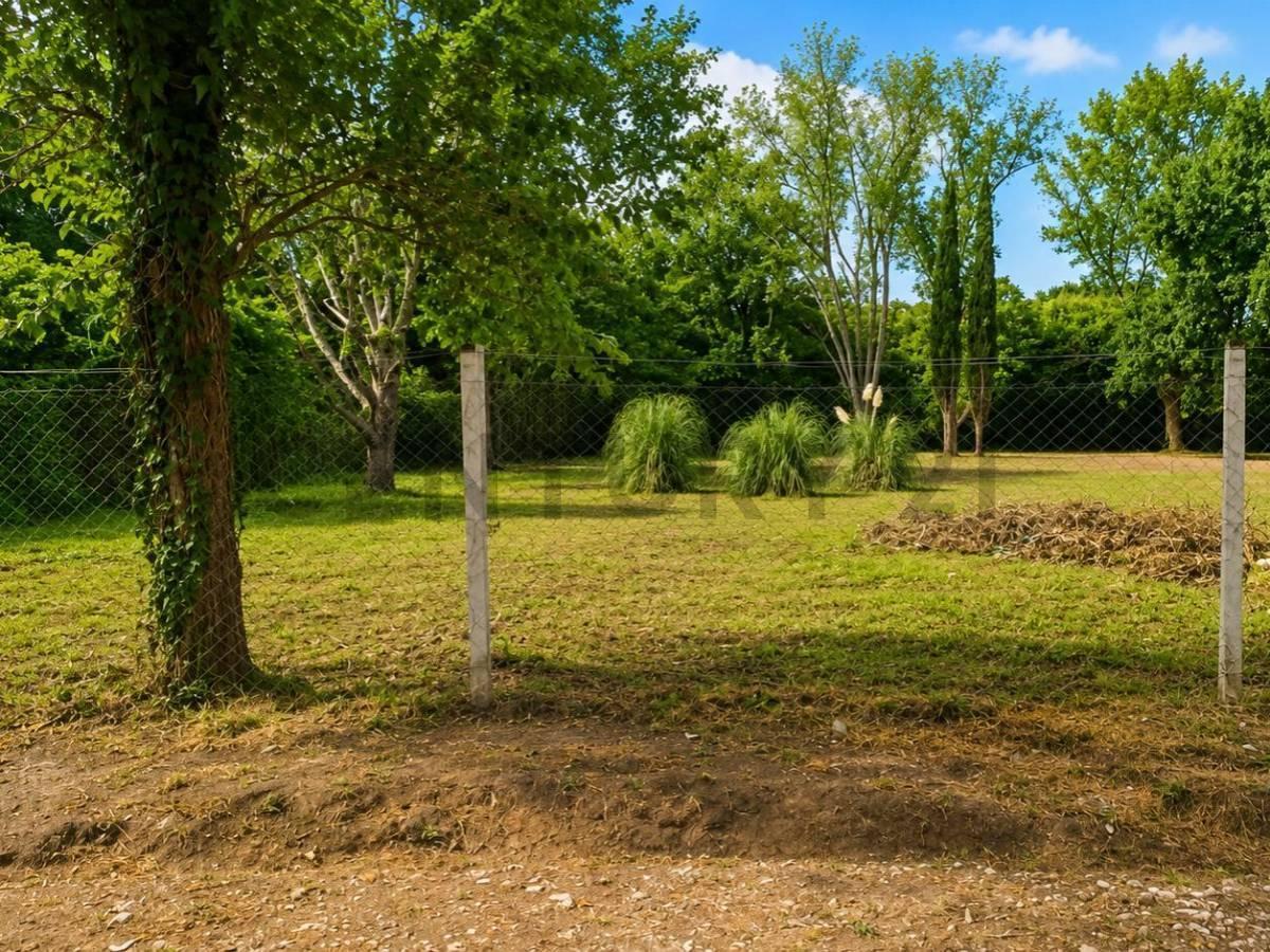 Foto de Venta Terreno de 3.000 m2, Barrio San Juan Pereyra Iraola., imagen 2