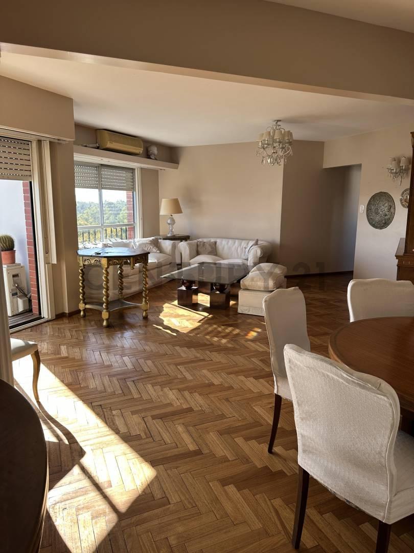 Foto de Departamento de dos dormitorios en venta en La Plata, imagen 4