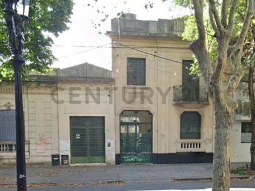Foto de VENTA 2 LOTES JUNTOS, LA PLATA - AV 51 18 Y 19 APTO DESARROLLO., imagen 1