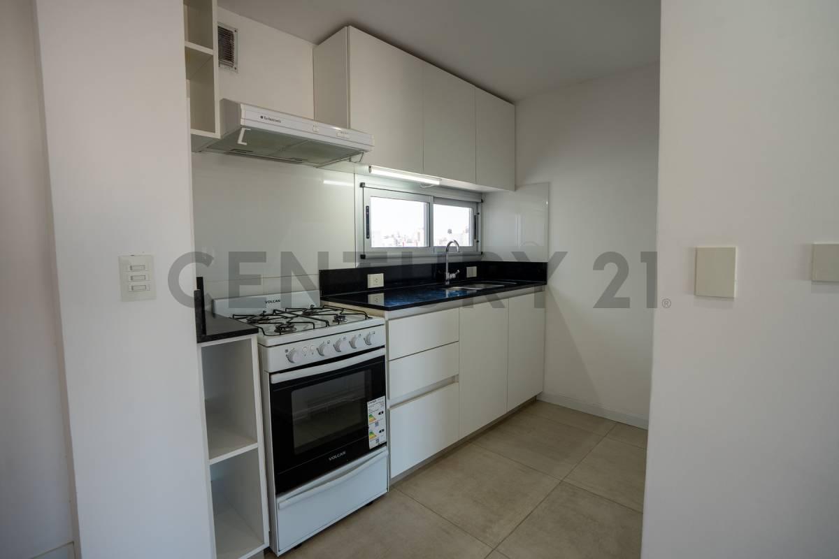 Foto de DEPARTAMENTO EN VENTA DE 1 DORMITORIO 10 ENTRE 38 Y 39 en La Plata, imagen 2
