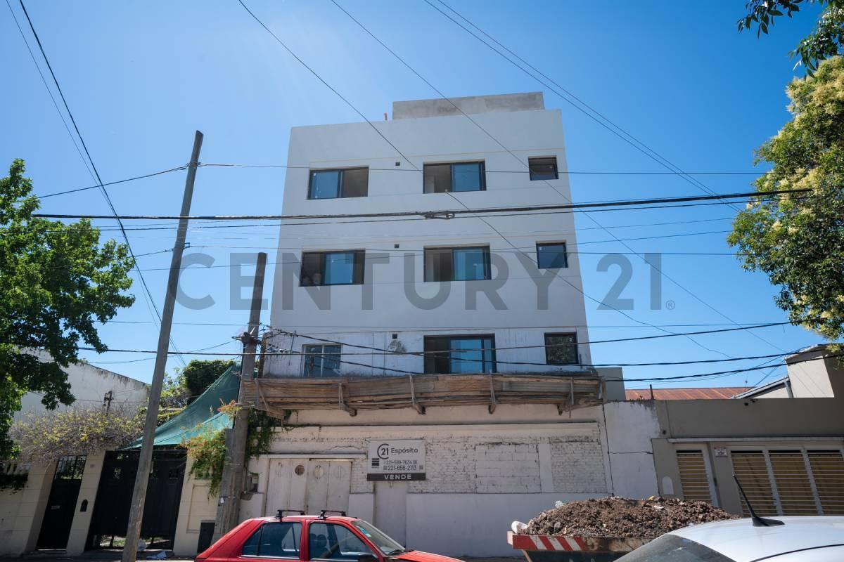 Foto de Departamento 2 dormitorios en Venta LA PLATA A ESTRENAR, imagen 1