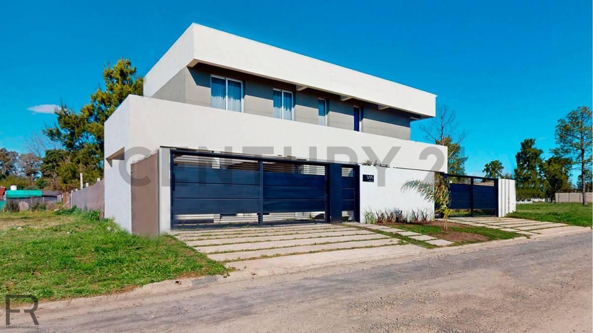 Foto de Casa en Venta de tres dormitorios- Joaquin Gorina, imagen 4