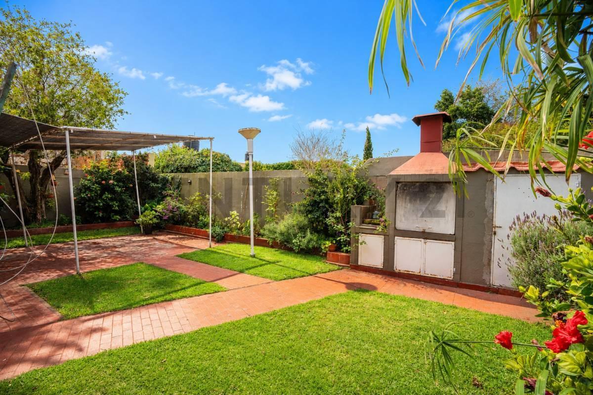Foto de Casa en venta en Villa Elvira, La Plata, imagen 1