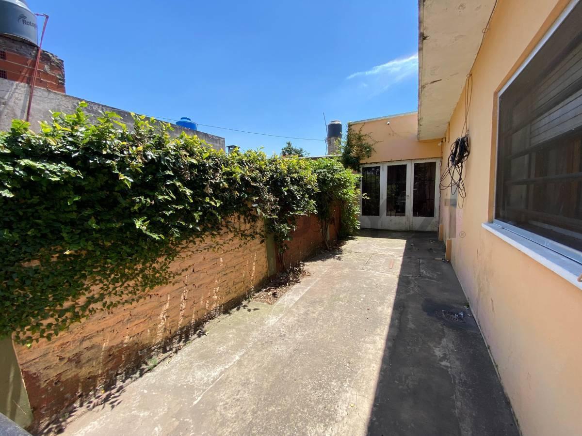 Foto de Casa en venta en San Carlos – 2 dormitorios y quincho, imagen 2