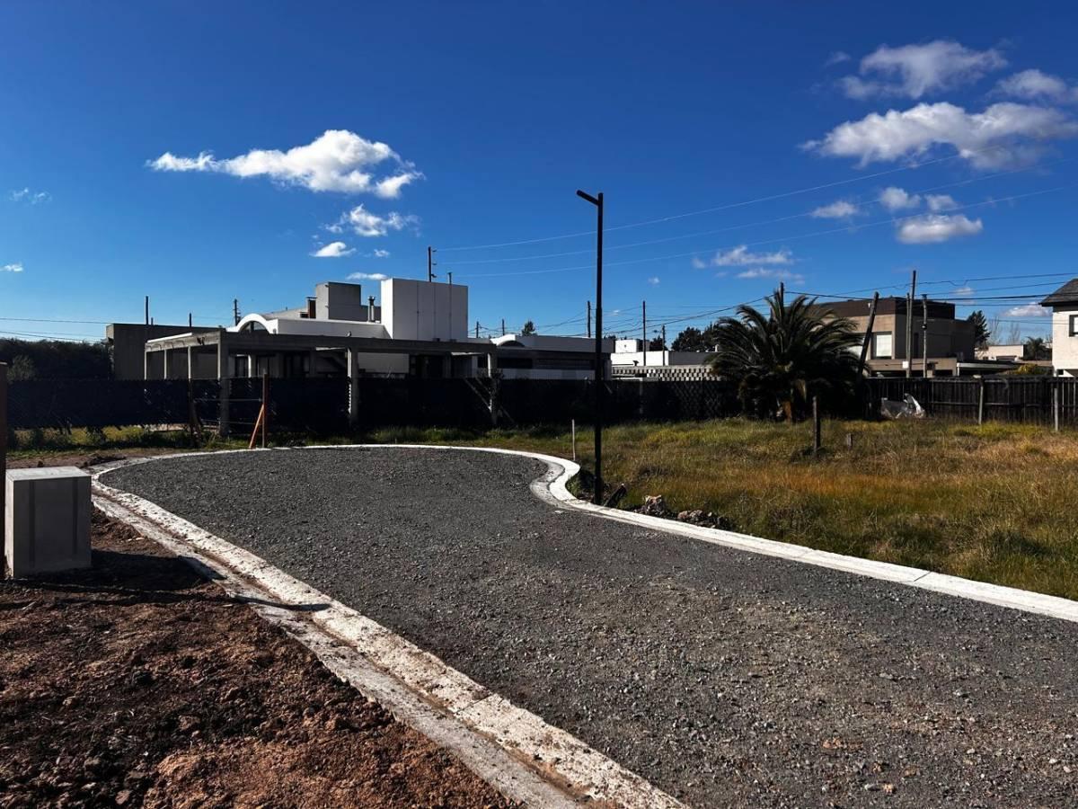 Foto de Lote en venta en barrio cerrado calle 6 entre 499 y 500. Escritura PH, imagen 3