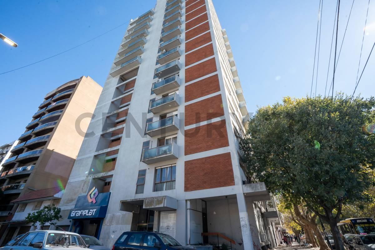 Foto de Departamento de 2 dormitorios en venta | La Plata, imagen 2
