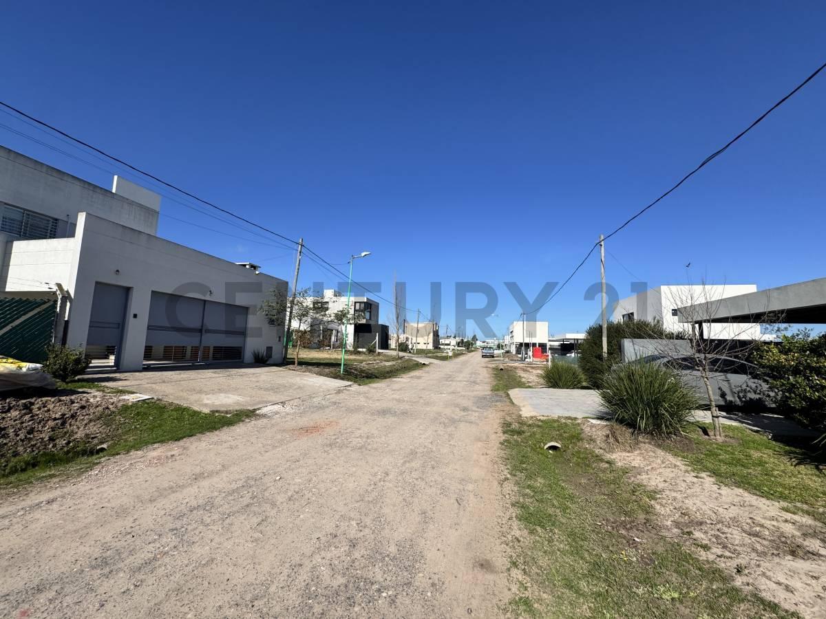 Foto de LOTE EN VENTA – BARRIO PRIVADO SAN BENJAMÍN | GORINA, imagen 3