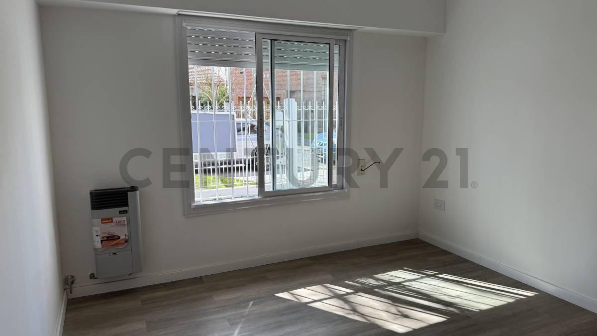 Foto de Venta de casa en Gonnet, imagen 3