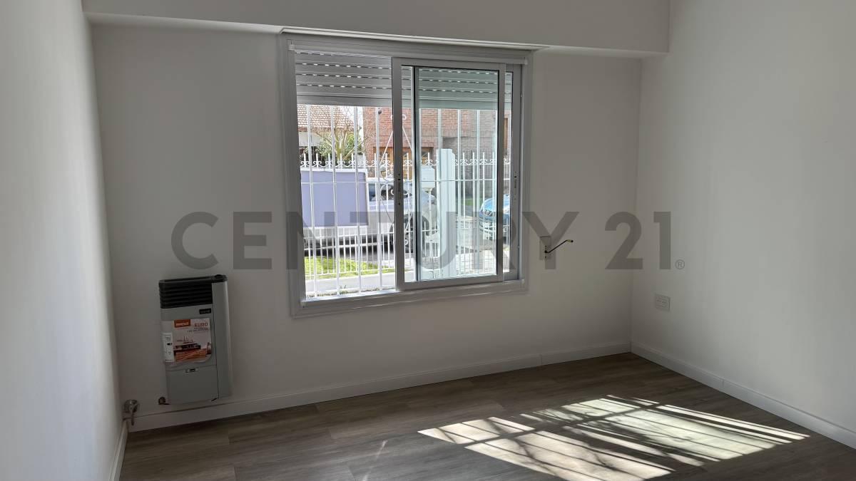 Foto de Venta de casa en Gonnet, imagen 4