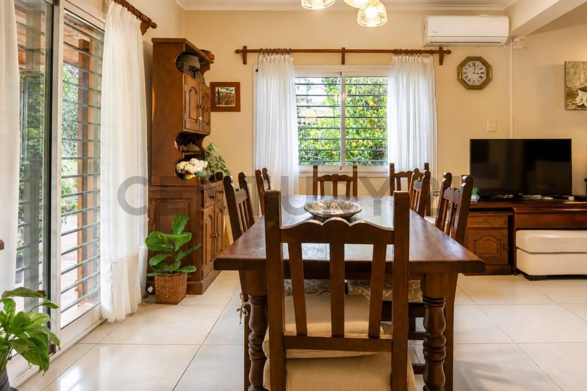 Foto de CASA EN VENTA DE DOS DORMITORIOS Y ESTUDIO O TERCER DORMITORIO, EN EL, imagen 5