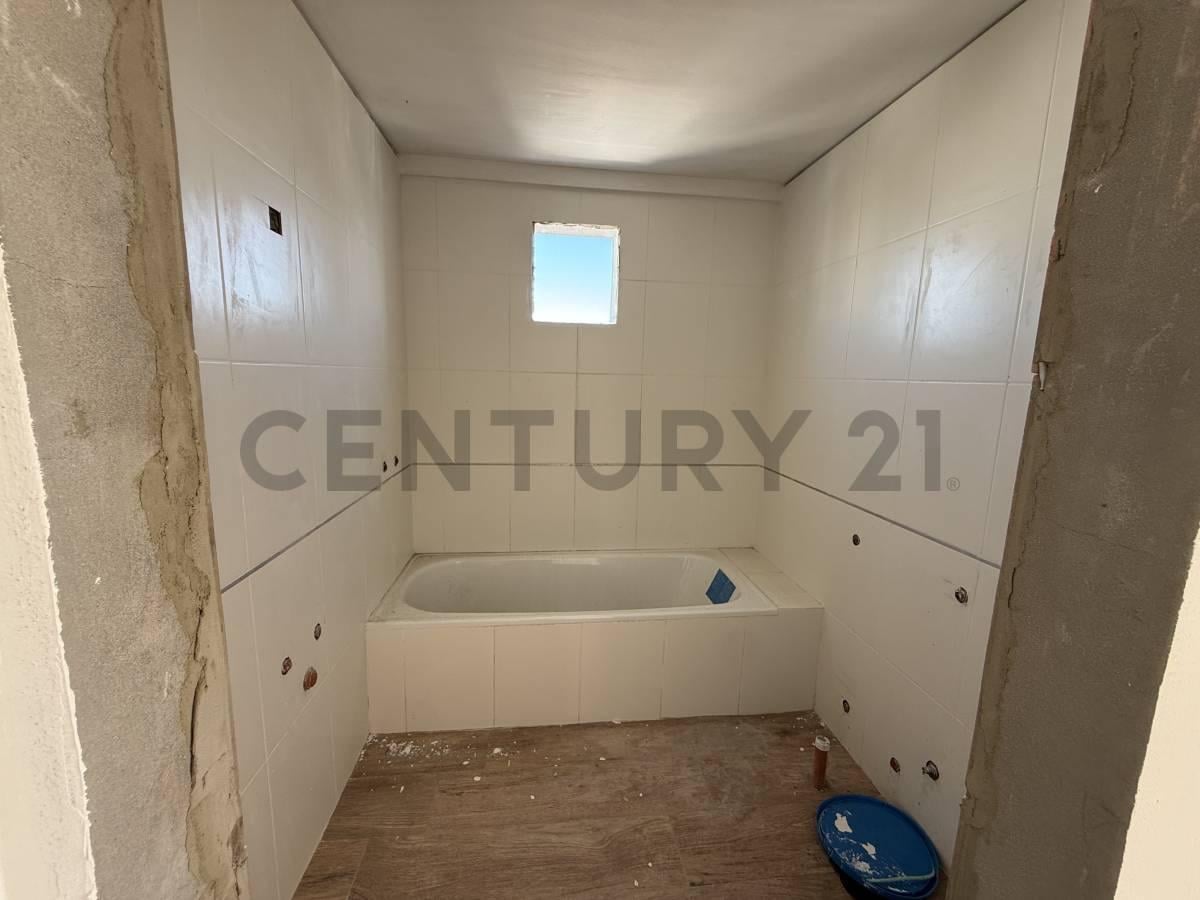 Foto de SEMIPISO DE DOS DORMITORIOS EN VENTA EN LA PLATA, imagen 5