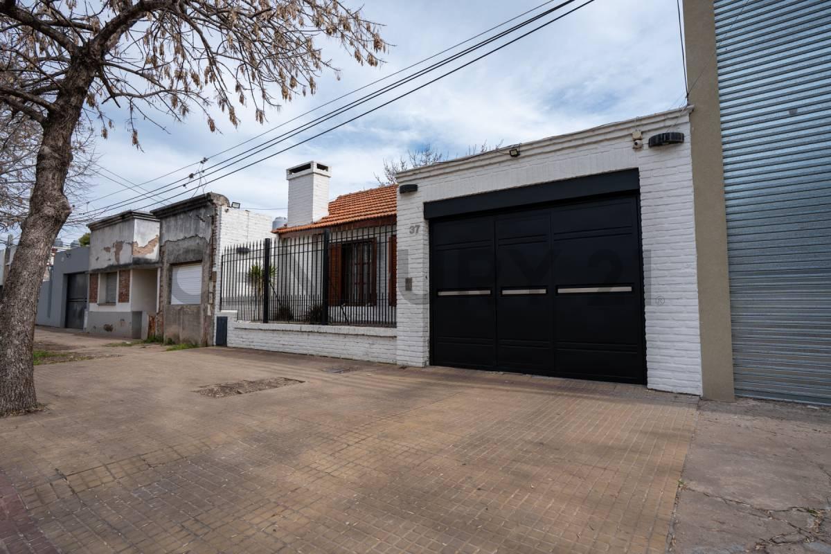 Foto de Casa en venta 16 32 y 33 La Plata, imagen 1