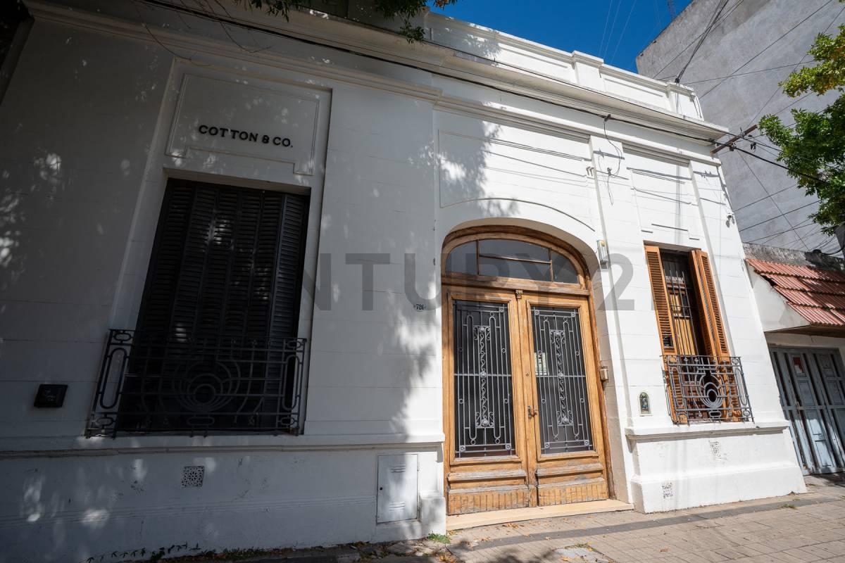 Foto de CASA EN VENTA EN LA PLATA-POSIBILIDAD DE DESARROLLO, imagen 2