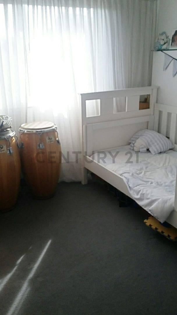 Foto de Departamento 2 dormitorios con cochera en La Plata, imagen 4