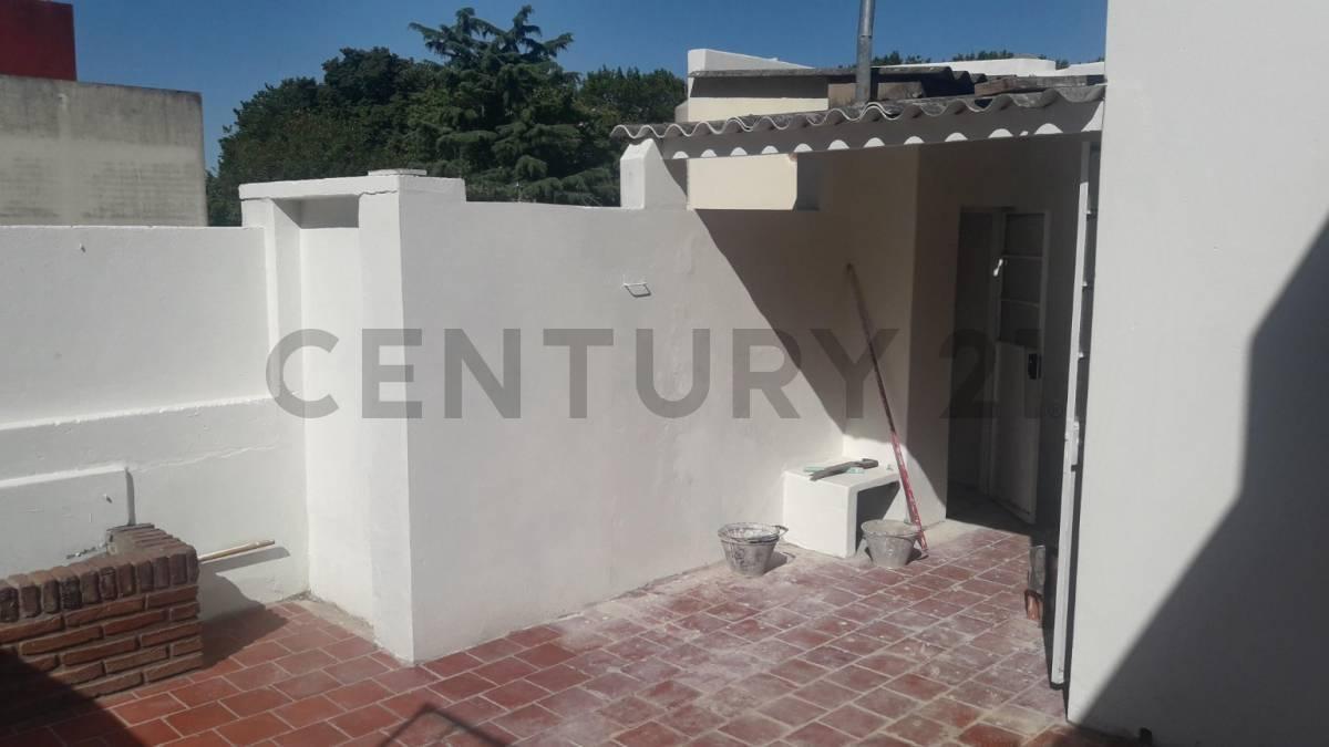Foto de Casa (PH) en Venta 2 Dormitorios en LaPlata, imagen 3