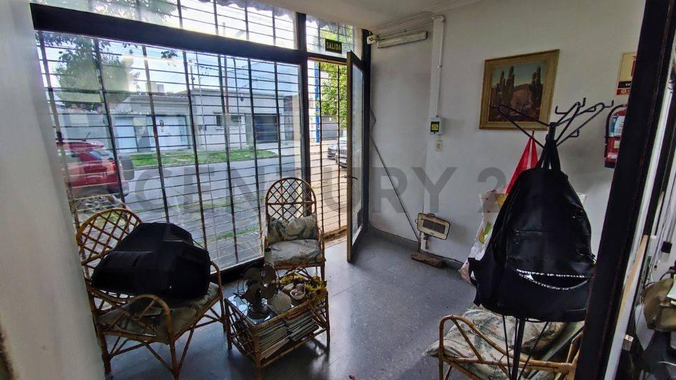 Venta Galpon 400 m² con Oficinas en Casco Urbano, La Plata 4