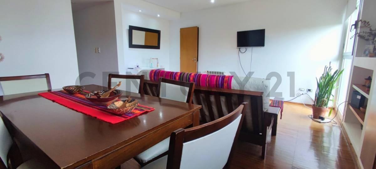 Piso en Venta 4 Dorm., 2 Cocheras, B° Norte, La Plata 2