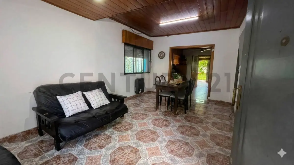 Casa 2 Dormitorios en City Bell 2